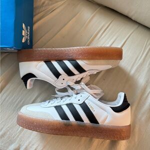 Brand new Adidas Sambae women sneaker
